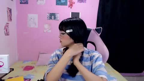 Alejandra Independent model online show from February 27, 9:29 am