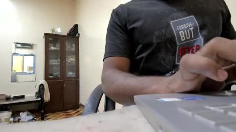 tamilan_da75 online show from December 30, 6:20 am