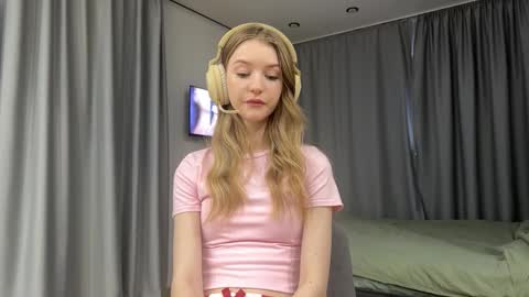 Melissa online show from March 26, 12:10 pm