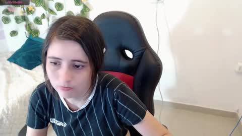 Tania  online show from March 11, 5:35 pm