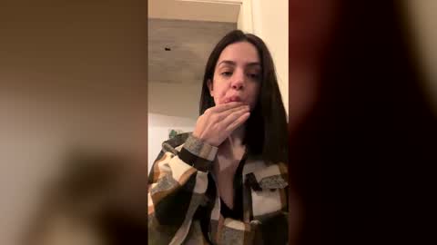 taniatalisha online show from May 12, 1:58 am