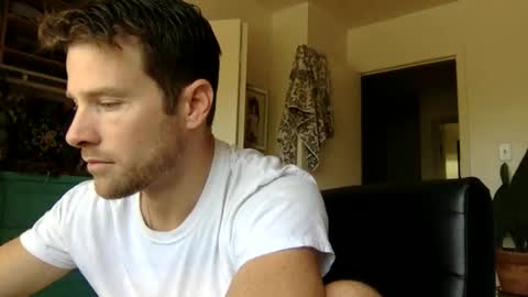 Dr. Love online show from November 5, 5:48 pm