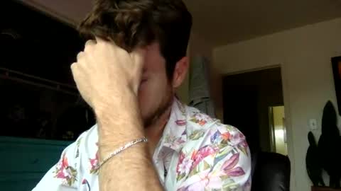 Dr. Love online show from April 3, 9:44 pm