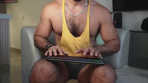 Tarek online show from November 3, 3:24 pm