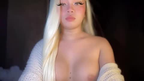 tastelikesugar1 online show from March 28, 8:16 am