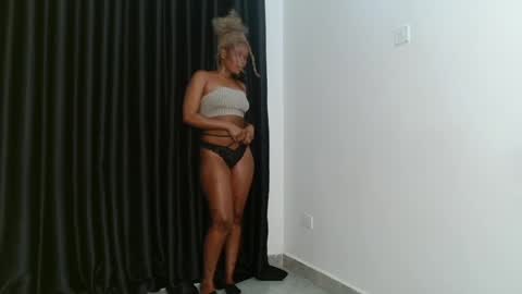 tasty_taliah online show from March 30, 7:58 pm