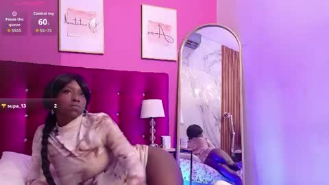 tastydarkchocolatee online show from July 3, 1:38 pm