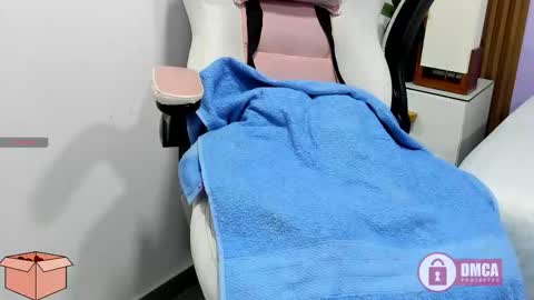 i am tatiana  online show from February 25, 12:42 pm