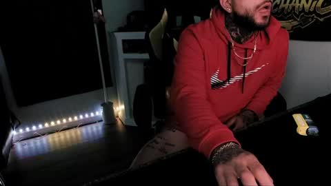 tatted_daddy69 online show from April 13, 3:44 am
