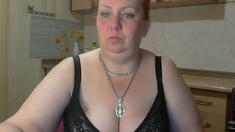 tatyanka_ online show from April 17, 1:52 am