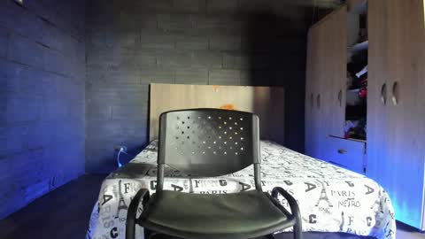 Snapshot of taurus_boy1 chatting on February 2, 2:34 pm  T A U R U S  online show from February 2, 2:34 pm