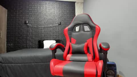 Snapshot of taurus_boy1 chatting on October 10, 11:38 am  T A U R U S  online show from October 10, 11:38 am