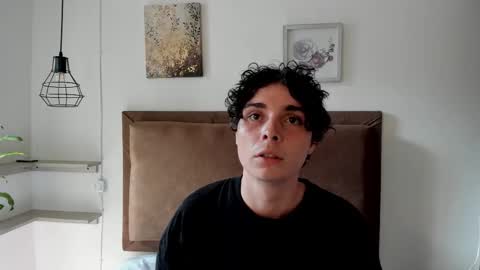     online show from February 3, 7:18 pm