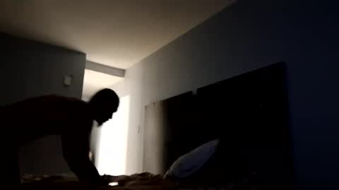 tduoulunidhw online show from May 16, 1:57 am