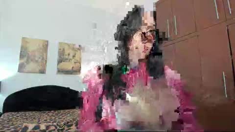 ITS ME MEGAN online show from May 11, 8:32 am