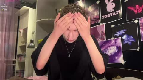 Alice     online show from March 29, 11:17 pm