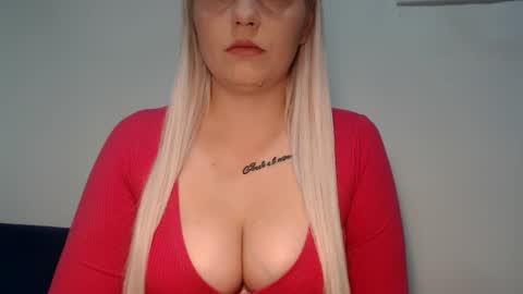 Snapshot of teeyara_ chatting on October 23, 7:32 am Teeyara  online show from October 23, 7:32 am