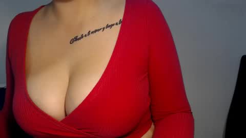 Snapshot of teeyara_ chatting on October 9, 7:58 am Teeyara  online show from October 9, 7:58 am
