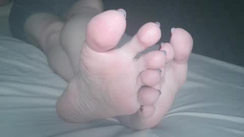 Viv West online show from March 8, 3:17 am