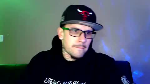 tempsnasty online show from February 4, 8:24 pm