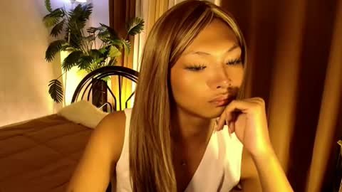 temptation_ashley online show from May 23, 6:42 am
