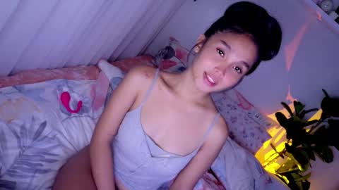 temptessa20 online show from November 25, 1:32 pm