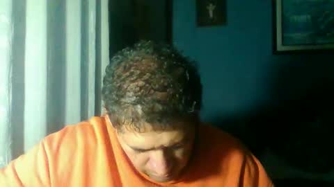 Snapshot of tender_eldelatienda chatting on October 22, 10:44 pm Fabio Canavaro online show from October 22, 10:44 pm