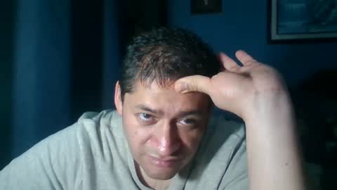 Snapshot of tender_eldelatienda chatting on October 3, 12:53 am Fabio Canavaro online show from October 3, 12:53 am