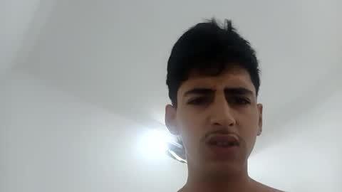 tenhot_v online show from June 12, 1:10 pm