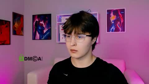 teo_wilson online show from November 3, 10:27 am