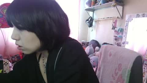 Terra Elowen online show from June 6, 4:24 pm