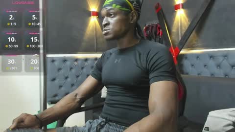 terranze_z online show from April 2, 3:47 am