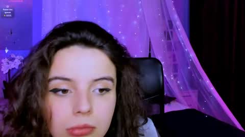 tessa_tea online show from May 11, 9:16 am
