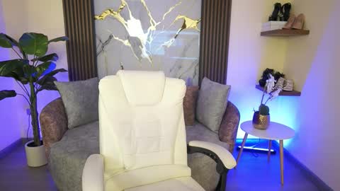 Tessa Fox online show from January 16, 3:21 pm