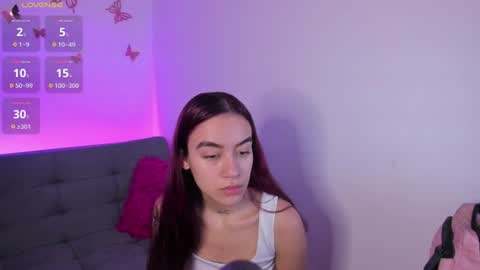 Tessa foxie      online show from July 10, 12:21 pm