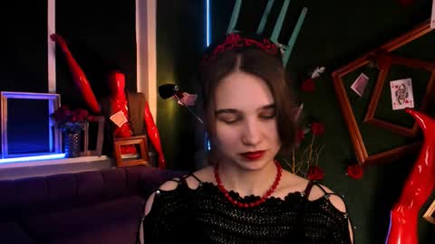 Tessa online show from November 12, 9:22 am