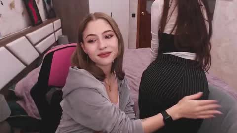 Tessa online show from September 21, 11:58 am