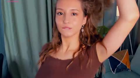 Cindy online show from November 17, 3:47 pm