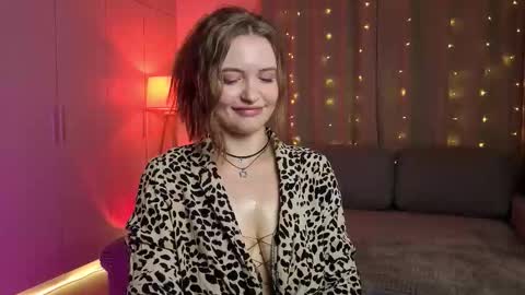 TessaHart online show from March 29, 1:24 pm