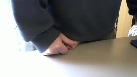 Test the Chat online show from March 25, 5:42 pm