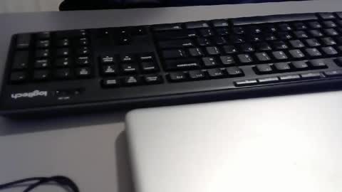 Test the Chat online show from December 21, 1:21 pm