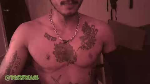 Snapshot of testotease chatting on September 21, 3:43 am Milo online show from September 21, 3:43 am