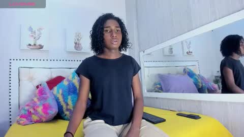 teylor_lovee online show from December 21, 8:59 pm