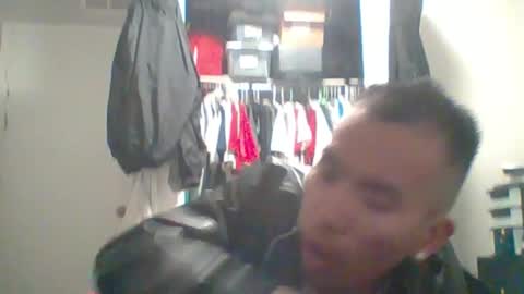 thataznguy303 online show from October 21, 1:22 am