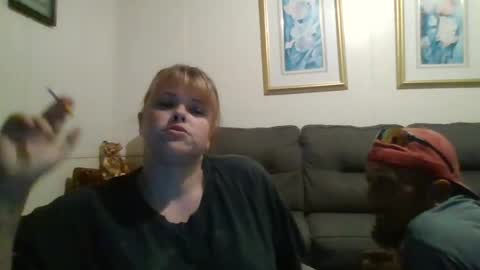 that girl online show from July 23, 2:53 am