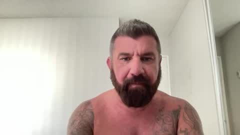 ThatGuyBearded online show from February 7, 11:08 pm