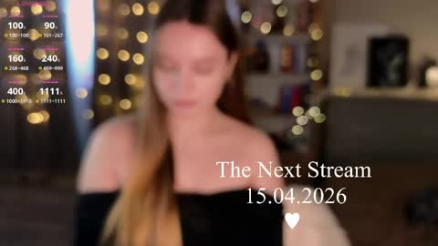 Alice online show from April 13, 1:59 pm