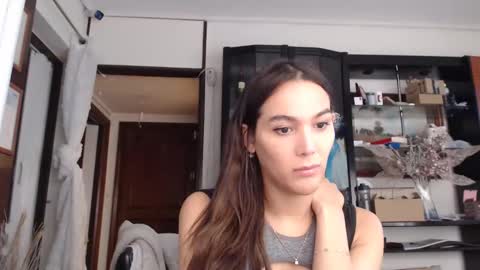 thayanizreal online show from February 1, 2:14 pm