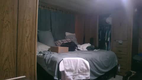 BiggerINalaska online show from November 18, 4:43 pm