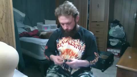 BiggerINalaska online show from February 25, 4:14 pm